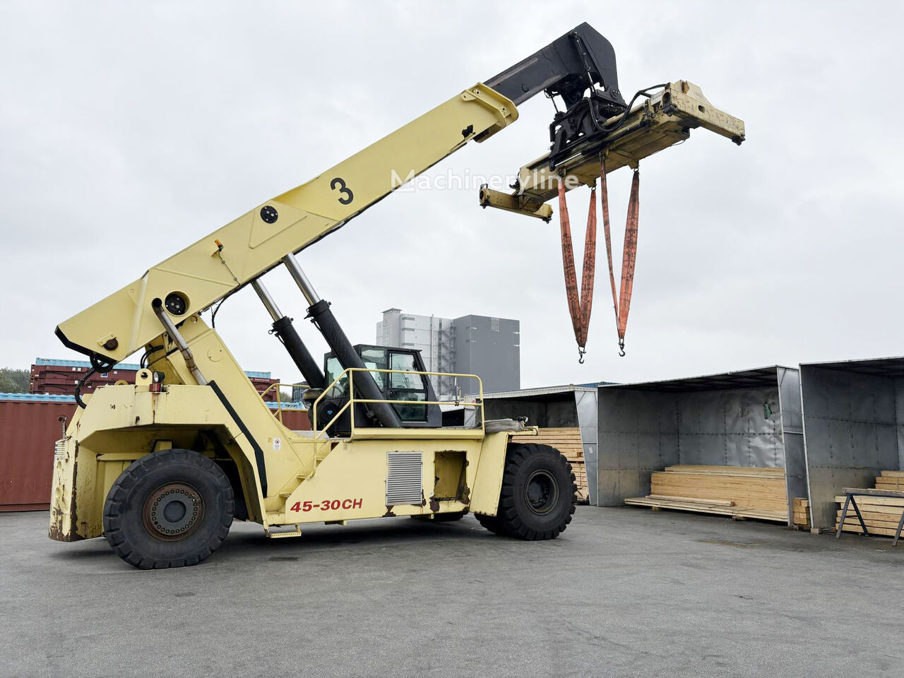 Hyster RS45-30CH reach stacker - Machineryline