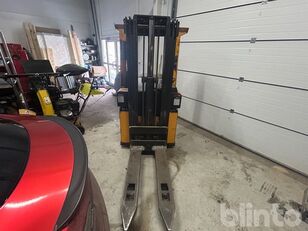Atlet 125SDTFE reach truck
