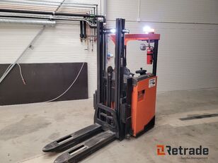 BT SRE135L reach truck