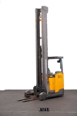 carrello elevatore retrattile Jungheinrich ETV 320