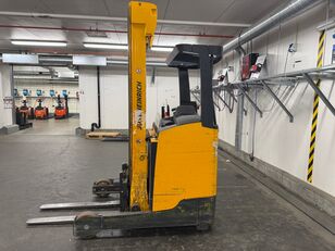 Electrostivuitor Jungheinrich ETV214 Skyvemasttruck de vânzare - Imagine 7 | Machineryline RO Electrostivuitor Jungheinrich ETV214 Skyvemasttruck | Imagine 7 - Machineryline