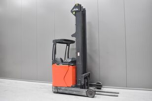 empilhador retr&aacute;ctil Linde R 16 - 01