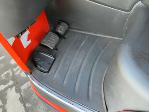 Venta de Linde R14-01 carretilla retráctil - Imagen 23 | Machineryline BO Linde R14-01 carretilla retráctil | Imagen 23 - Machineryline