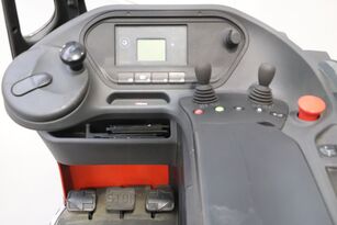 شاحنة الوصول Linde R20HD-01