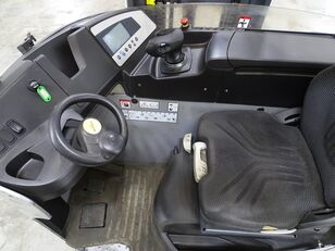 Still FM-X17 reach truck