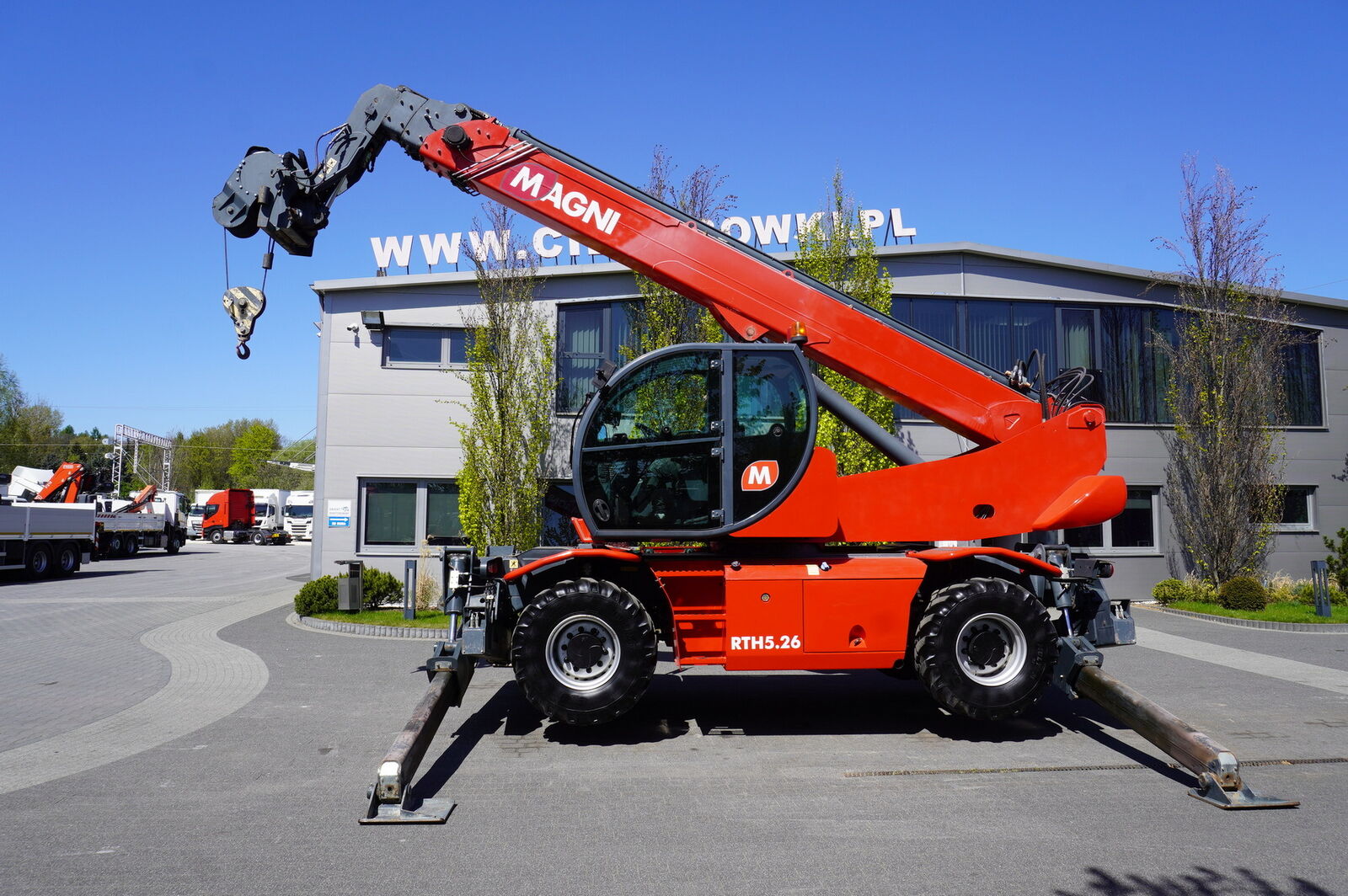 Magni RTH 5.26 telescopic loader / Range 26 m / load cap 5000 kg / Rem
