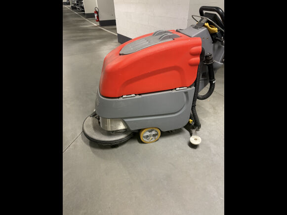 Поломоечная машина Hako Scrubmaster B45 CL - Machineryline