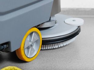 Купить поломоечную машину Hako Scrubmaster B45 CL TB510 - Изображение 13 | Machineryline AZ Поломоечная машина Hako Scrubmaster B45 CL TB510 | Изображение 13 - Machineryline