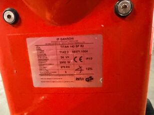 آلة غسل وتجفيف الأرضيات IP Gansow Titan 142 BF 82