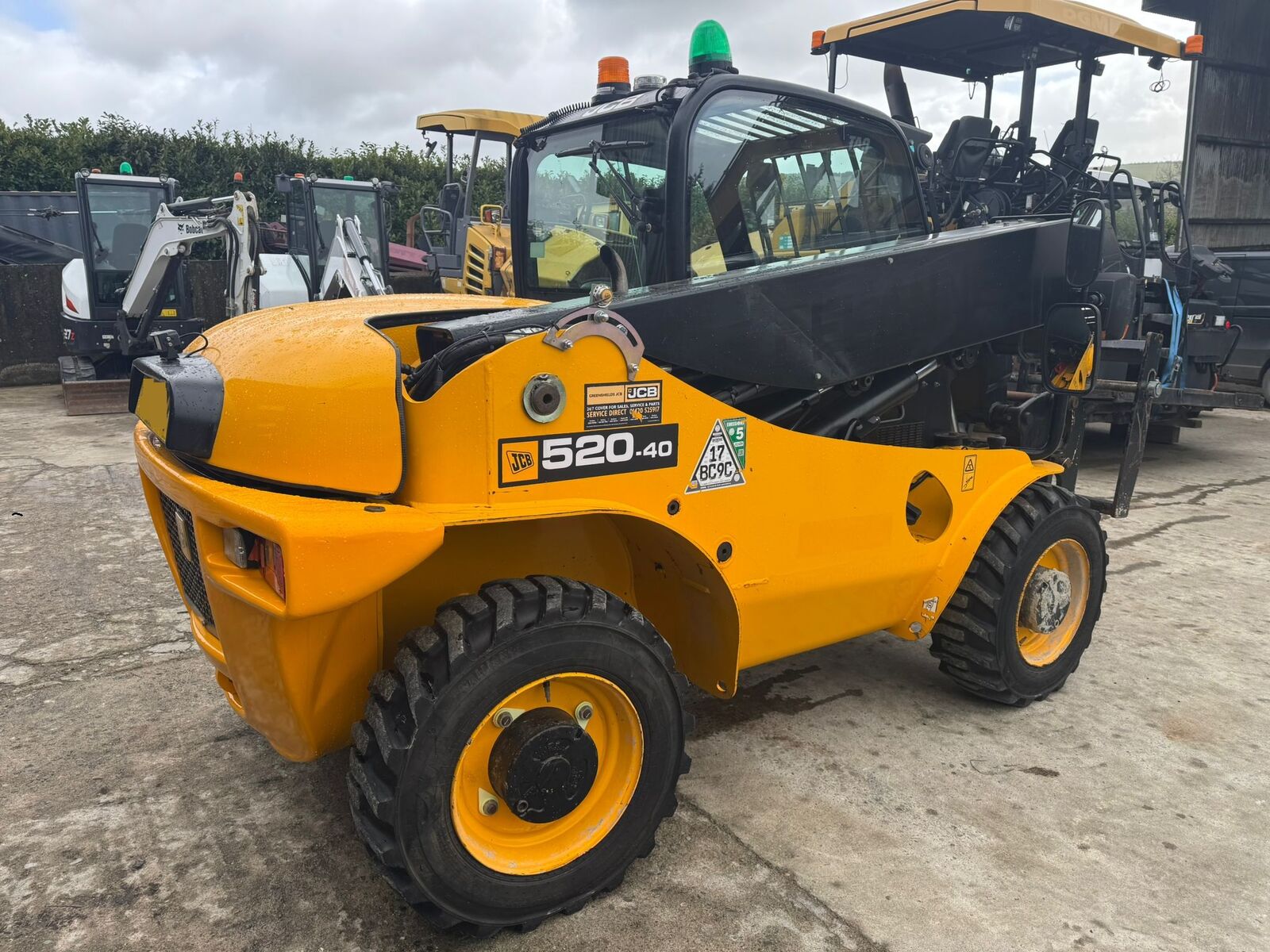 2021 JCB 520-40-46645715