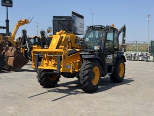 رافعة تلسكوبية JCB 531-70