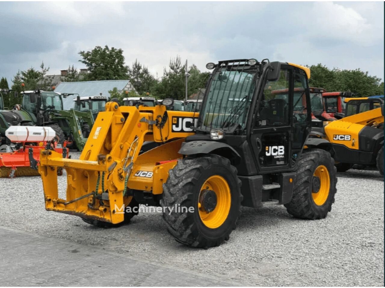Навантажувач телескопічний JCB 536-60 - Machineryline