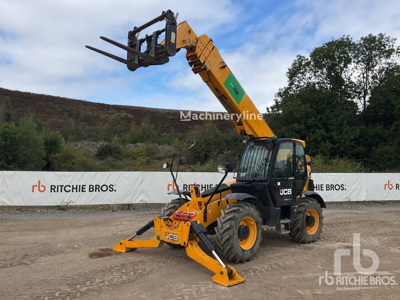 JCB 540-170 telehandler - Machineryline