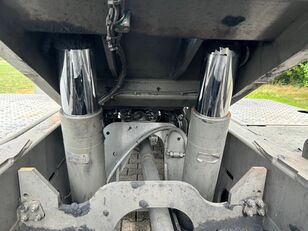 Tracteur portuaire Terberg YT 222 | CUMMINS | ALLISON | 25441 HR à vendre - Image 8 | Machineryline GN Tracteur portuaire Terberg YT 222 | CUMMINS | ALLISON | 25441 HR | Image 8 - Machineryline
