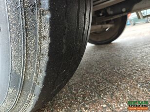 Terberg YT180 Dish 25T - Hub reduction - Cummins - Agricultural License terminal tractor for sale - Image 16 | Machineryline US Terberg YT180 Dish 25T - Hub reduction - Cummins - Agricultural License terminal tractor | Image 16 - Machineryline