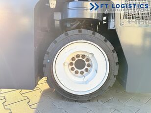Продажба на триопорен мотокар Combilift C2500CB | DIESEL | TRIPLEX 5500 | FREE-LIFT | FORK POSITIONER | - Изображение 26 | Machineryline BG Триопорен мотокар Combilift C2500CB | DIESEL | TRIPLEX 5500 | FREE-LIFT | FORK POSITIONER | | Изображение 26 - Machineryline