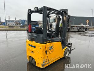 Venta de Jungheinrich EFG 218 K G120 500DZ carretilla elevadora de 3 ruedas - Imagen 6 | Machineryline PE Jungheinrich EFG 218 K G120 500DZ carretilla elevadora de 3 ruedas | Imagen 6 - Machineryline