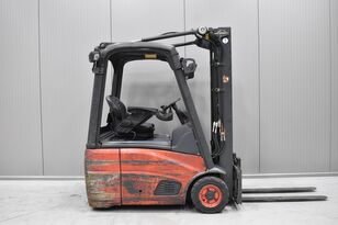 ذات ثلاث عجلات رافعة شوكي Linde E 16 C - 01