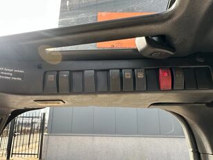 بيع ذات ثلاث عجلات رافعة شوكي Linde E12-01 / SIDE SHIFT / DUPLEX - صورة 20 | Machineryline AE ذات ثلاث عجلات رافعة شوكي Linde E12-01 / SIDE SHIFT / DUPLEX | صورة 20 - Machineryline