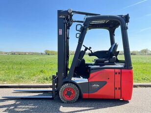 chariot &eacute;l&eacute;vateur &agrave; trois roues Linde E15-02