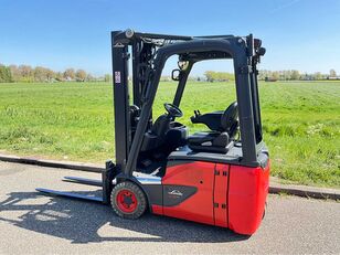 chariot &eacute;l&eacute;vateur &agrave; trois roues Linde E15-02
