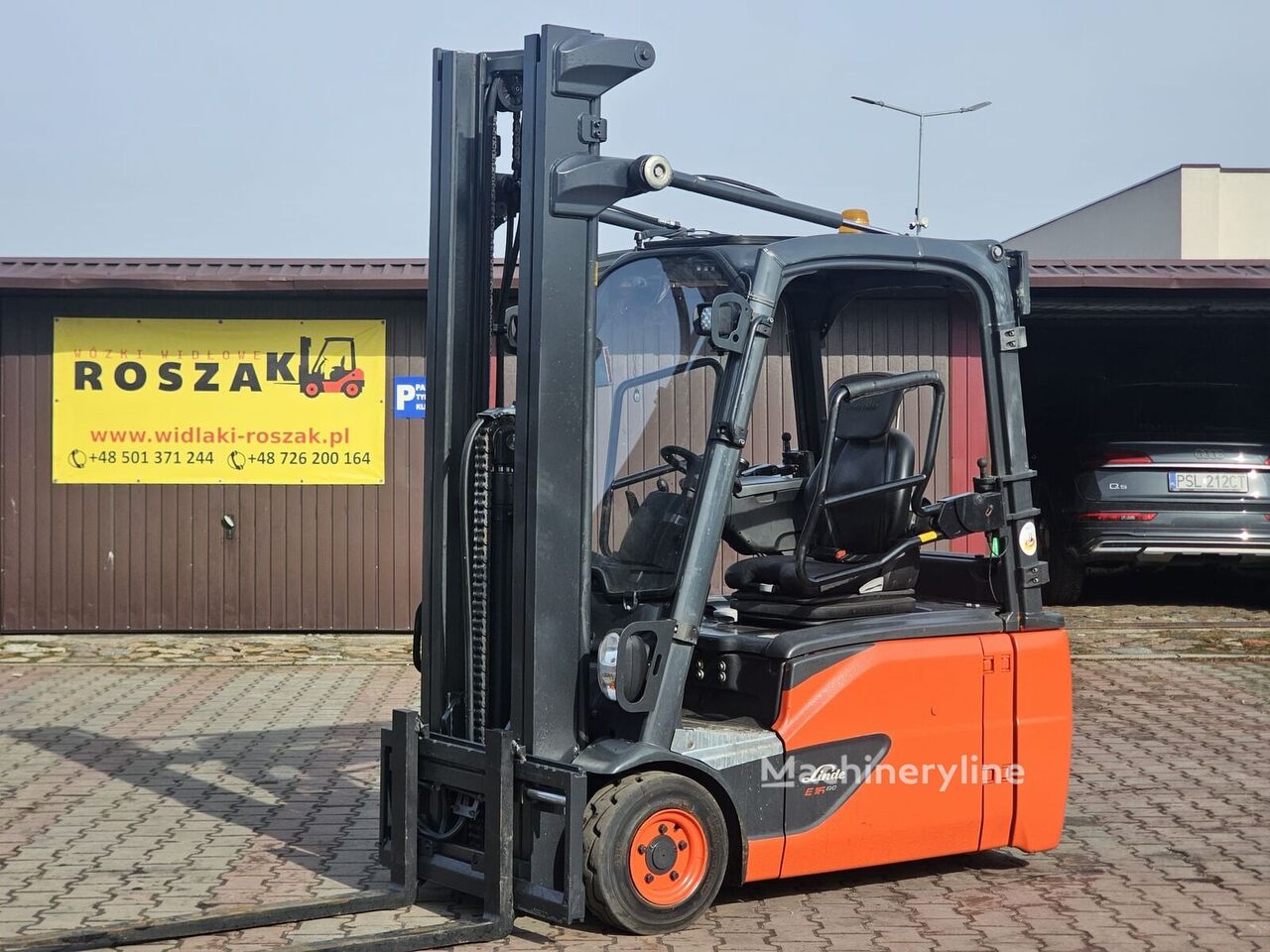 ذات ثلاث عجلات رافعة شوكي Linde E16L-02 - Machineryline