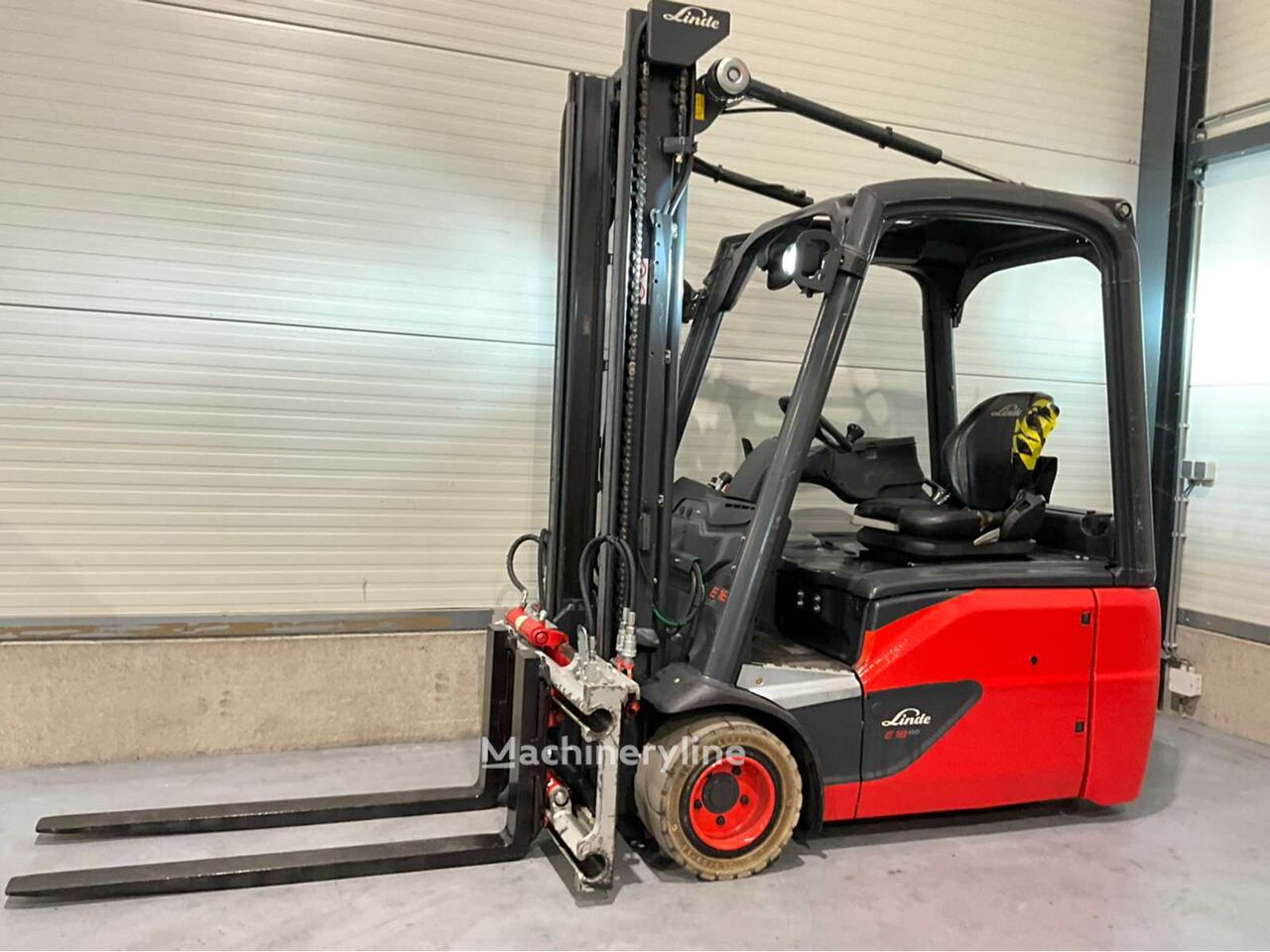 Погрузчик вилочный трехколесный Linde E18-02 - Machineryline