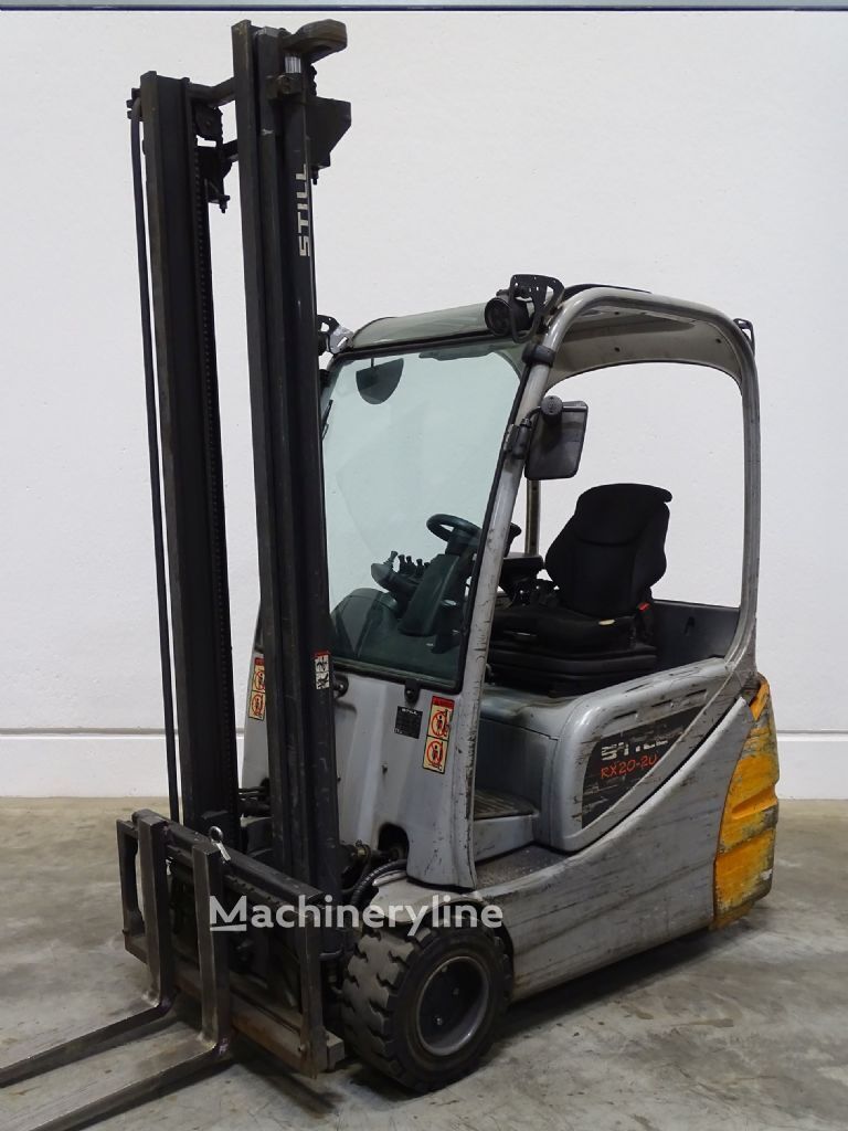 Šakinio triračio krautuvo Still RX20-20 pardavimas | Machineryline LT Šakinis triratis krautuvas Still RX20-20 - Machineryline