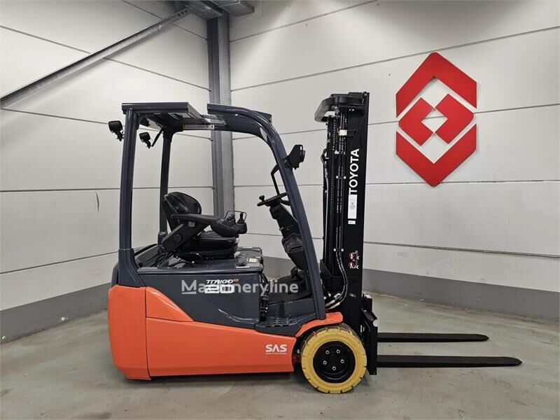 Toyota 8FBE20T three-wheel forklift - Machineryline