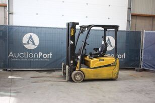 ذات ثلاث عجلات رافعة شوكي Yale ERP18VT