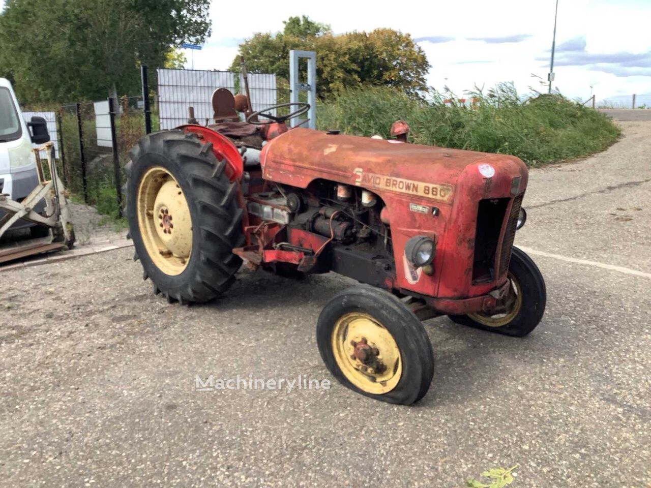 David Brown 880 tow tractor - Machineryline