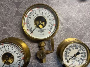 أداة القياس Mather & Platt Vintage