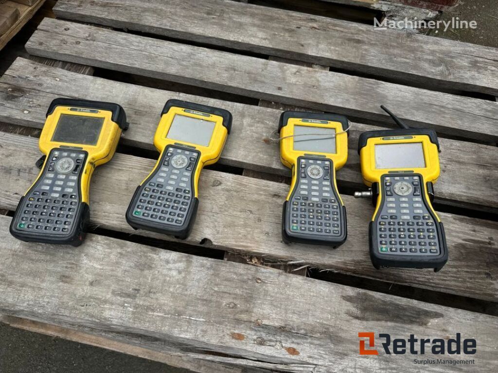 Trimble 4 Handenheter/Hand units Trimble measuring tool