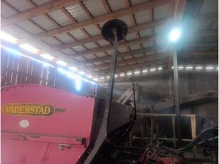 semoir de pr&eacute;cision m&eacute;canique V&auml;derstad Rapid 400C