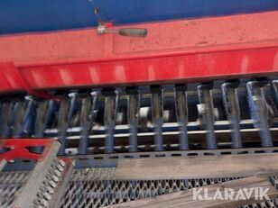 Mehanska sejalnica Fiona SEEDCOM XR VB naprodaj - Slika 15 | Agroline SI Mehanska sejalnica Fiona SEEDCOM XR VB | Slika 15 - Agroline