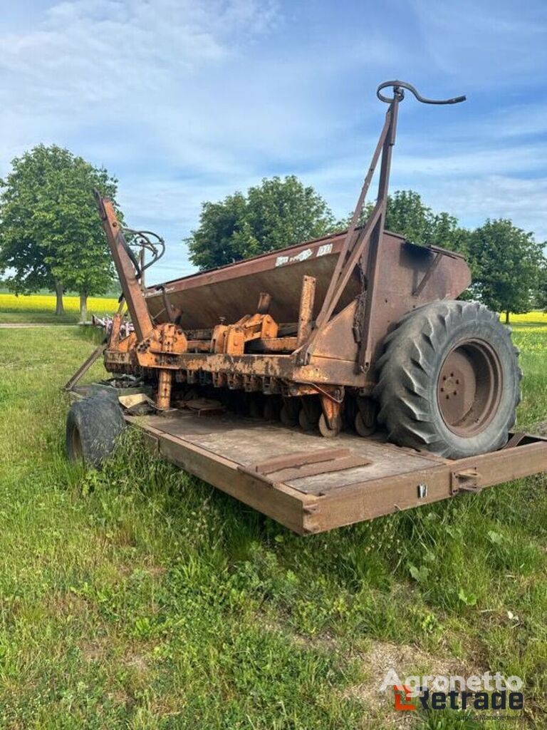 Hestair farm equipment Bettinson mehanička sejalica