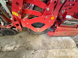 Kverneland S-series & e-drill maxi plus mechanical seed drill for sale - Image 45 | Agroline GB Kverneland S-series & e-drill maxi plus mechanical seed drill | Image 45 - Agroline