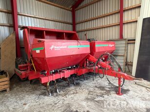 آلة بذارة Kverneland UN 3200