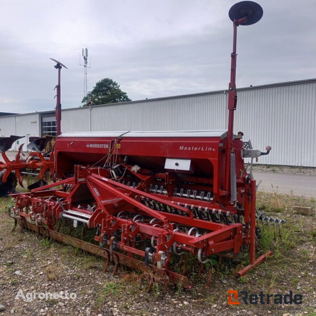 Nordsten Masterline / Vibro Compact mechanical seed drill