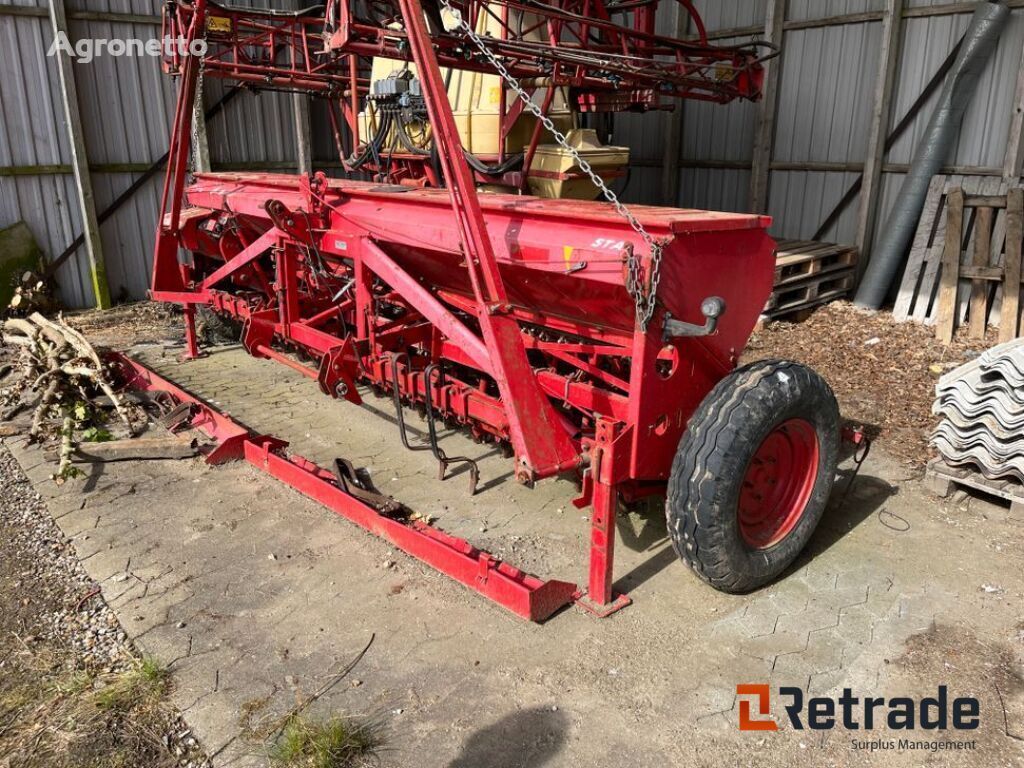 Stegsted 4 M 33 RK mechanical seed drill
