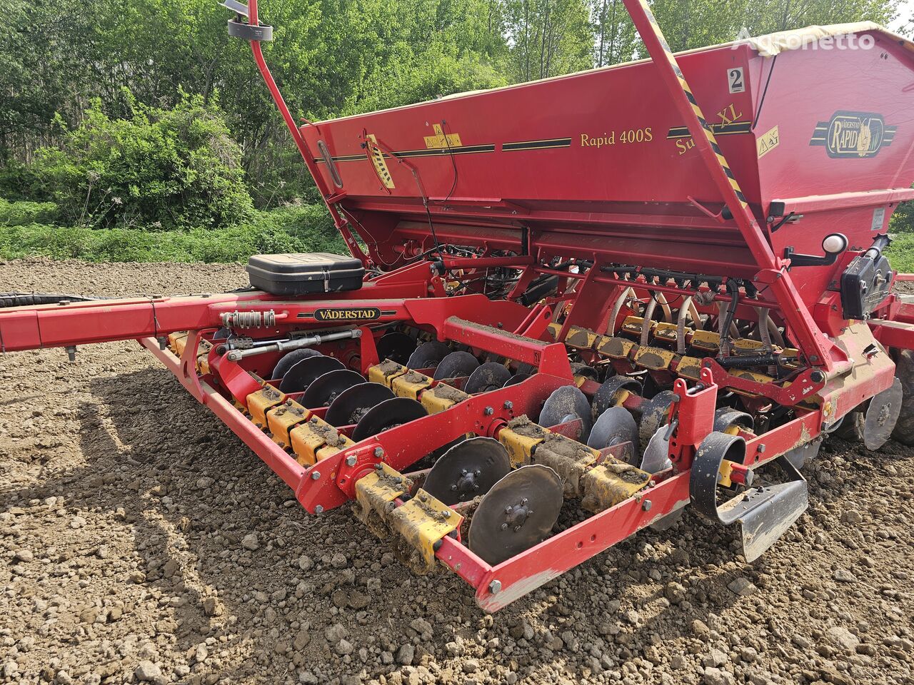 Väderstad RD400S mechanical seed drill