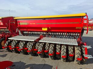 semoir mécanique Väderstad Rapid RD 400