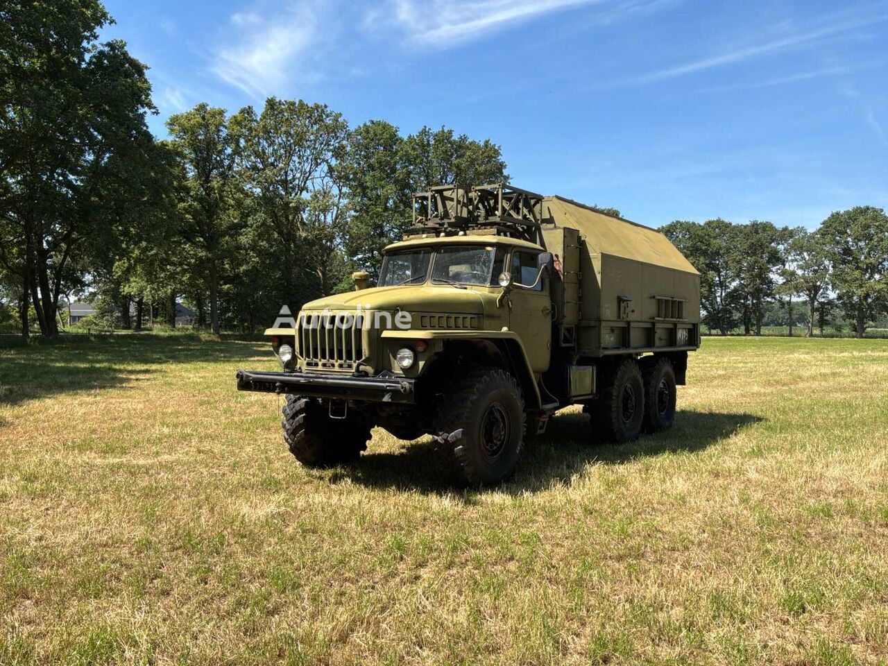 Ural Unieke V8 Diesel 6x6 Vrachtwagens 2 Zeldzame military truck - Autoline
