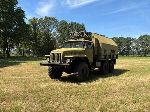 Ural Unieke V8 Diesel 6x6 Vrachtwagens 2 Zeldzame camión militar