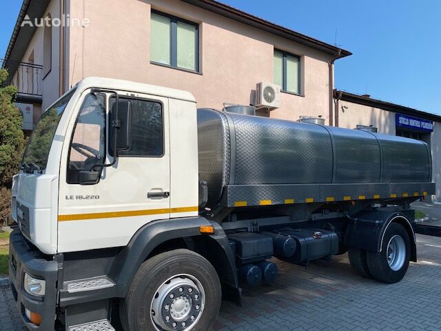 MAN 18-225 milk tanker