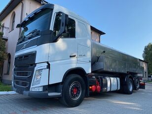 camião de transporte de leite Volvo FH 5000