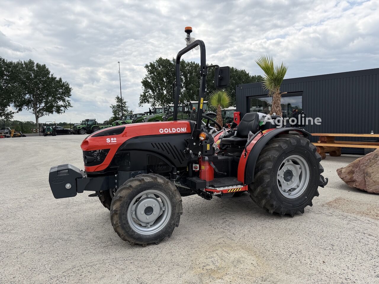 Goldoni S80 Smalspoor trekker pientraktori - Agroline