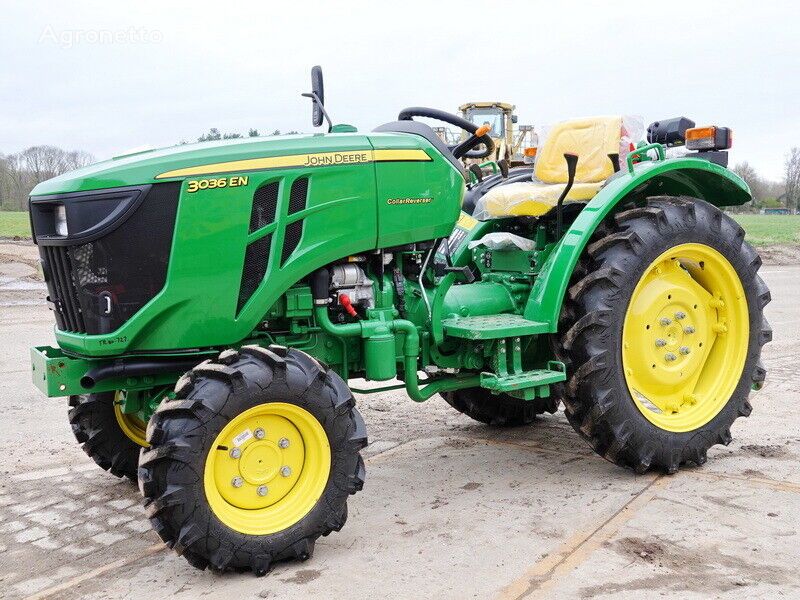 new John Deere 3036EN 4WD - 36hp mini tractor