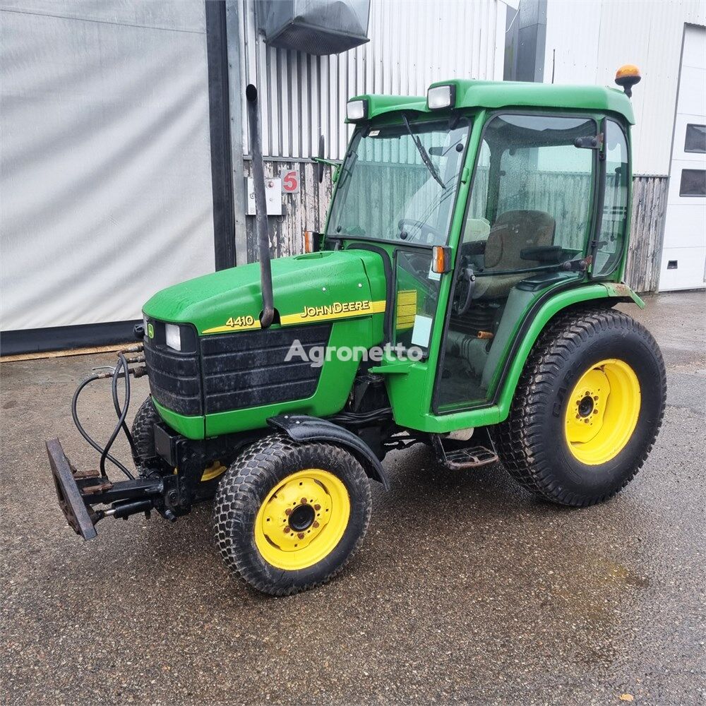 John Deere 4410 mini tractor