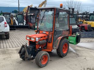 mini tractor Kubota B4200